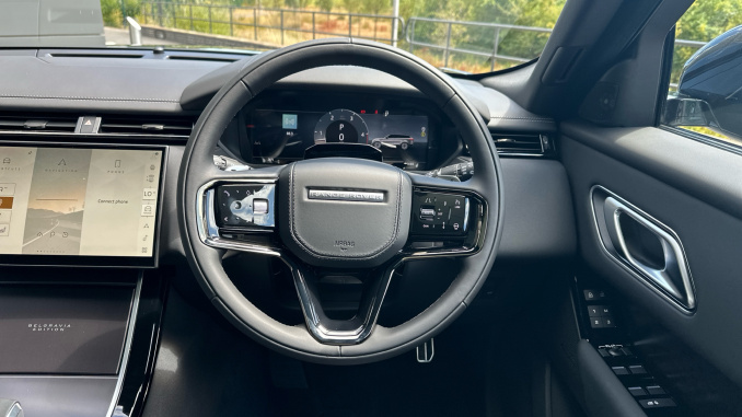 Land Rover Range Rover Velar 3.0 D300 MHEV Belgravia Edition 5dr Auto Diesel Estate - Image 15